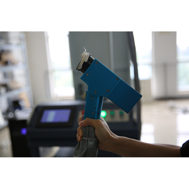 High steady 1000w hand held fiber laser cleaning machine Metal Rust Surface Removal laser cleaning